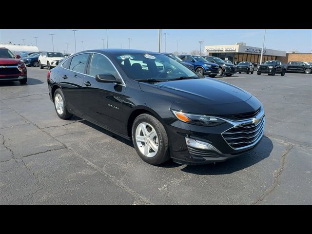 Used 2024 Chevrolet Malibu LS w/ LPO, Floor Liner Package image 2