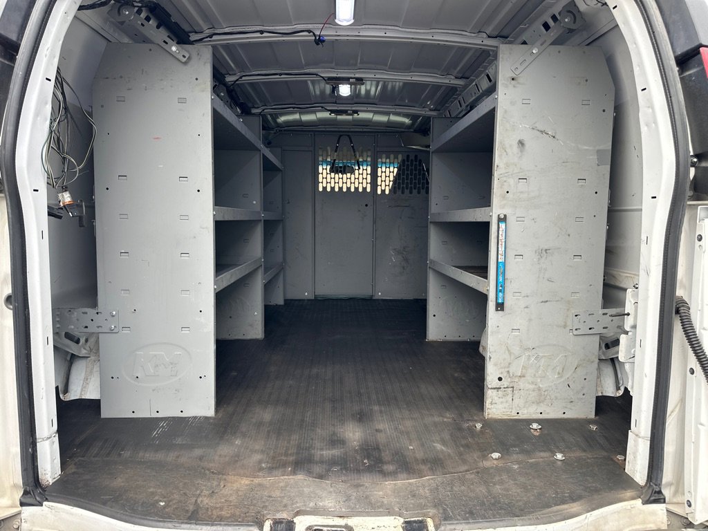 Used 2020 Chevrolet Express 2500 w/ Driver Convenience Package image 5