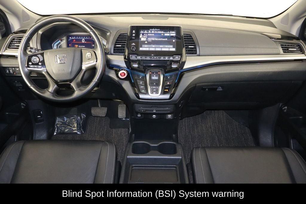 Used 2023 Honda Odyssey Touring image 13