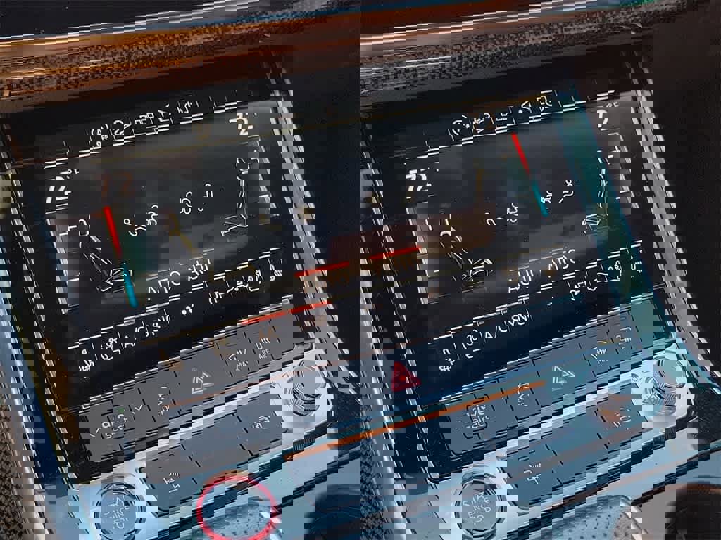 Used 2022 Audi SQ8 Premium Plus image 29