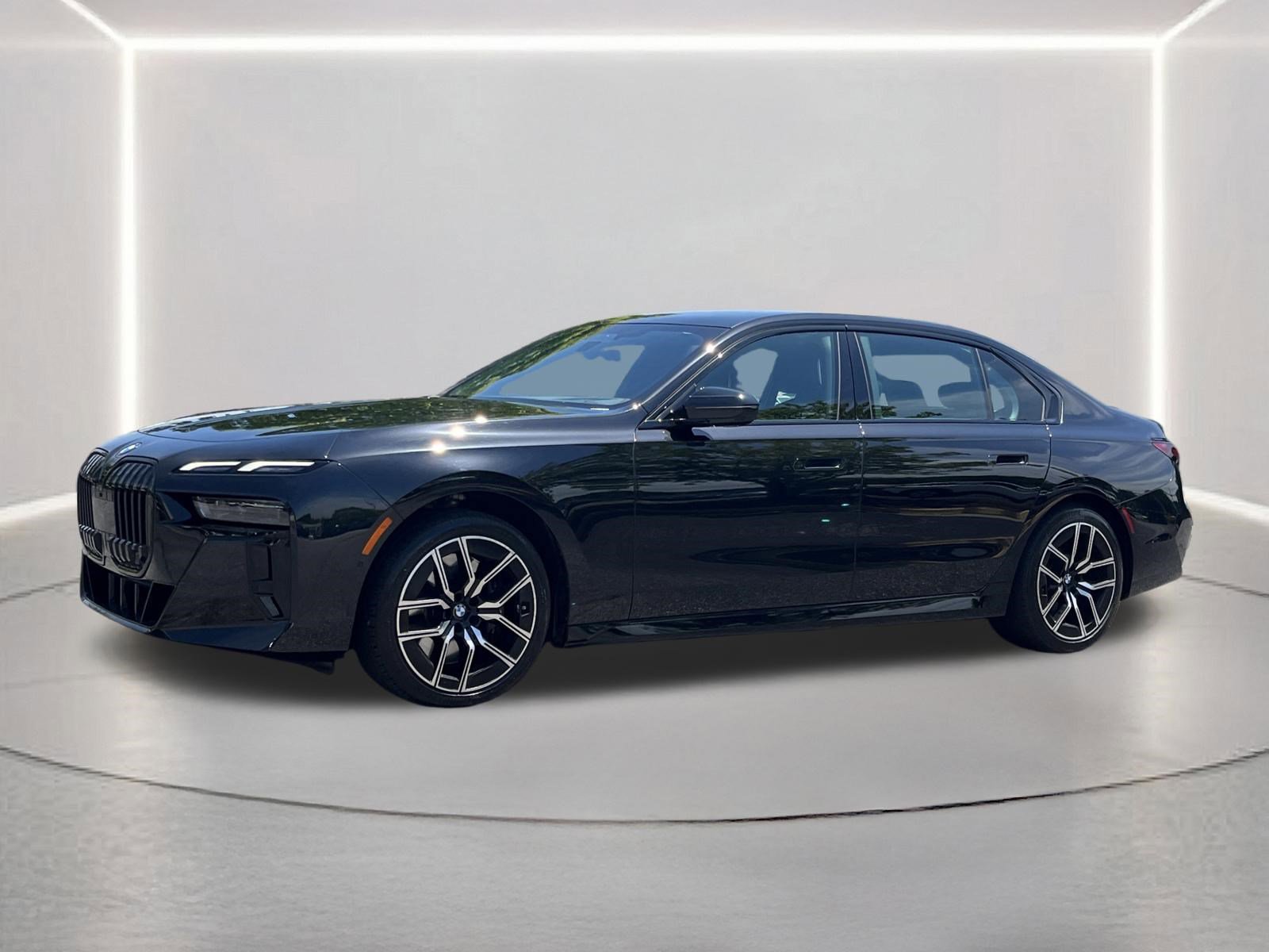 Used 2023 BMW 740i RWD image 22
