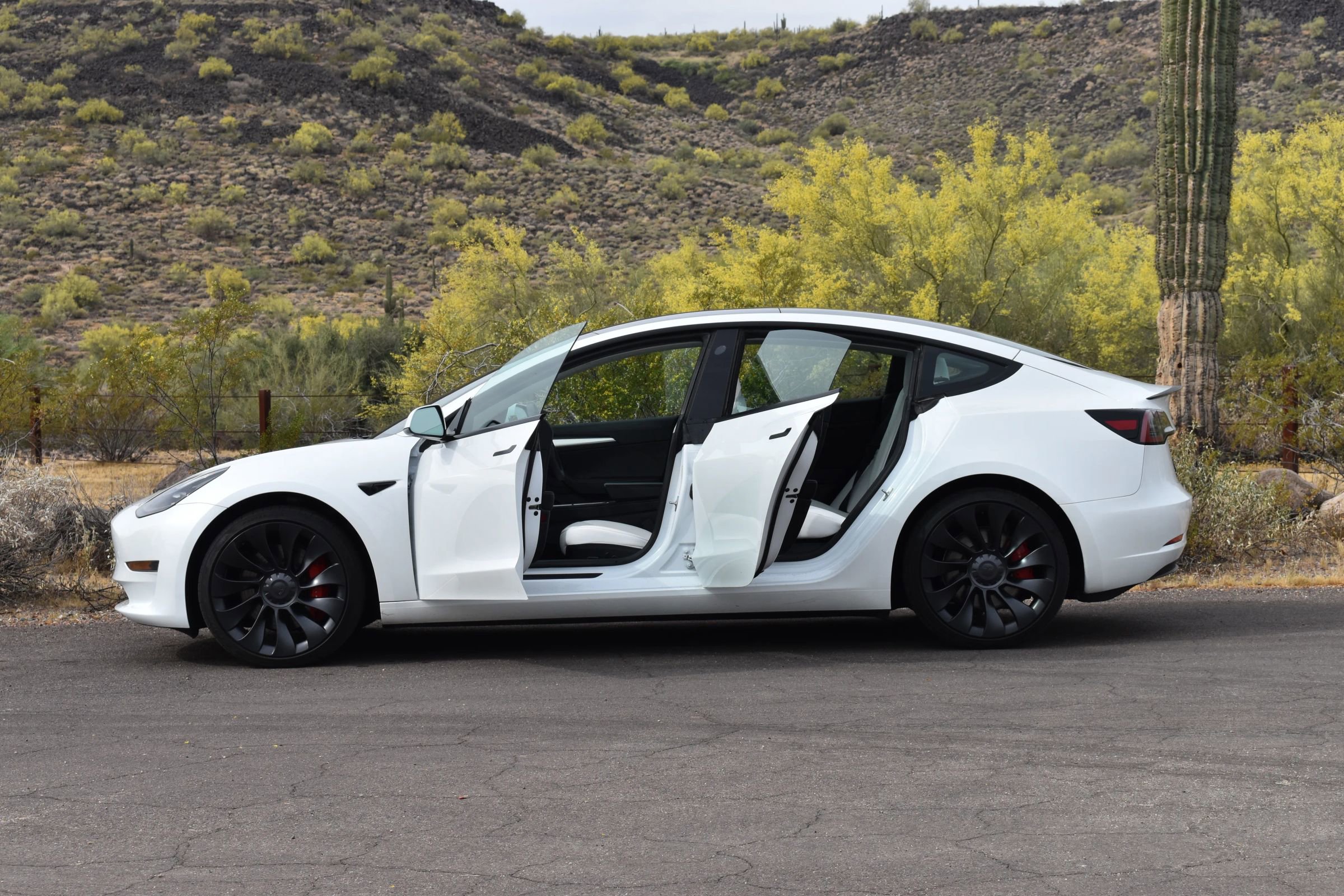 Used 2023 Tesla Model 3 Performance AWD/4WD image 7