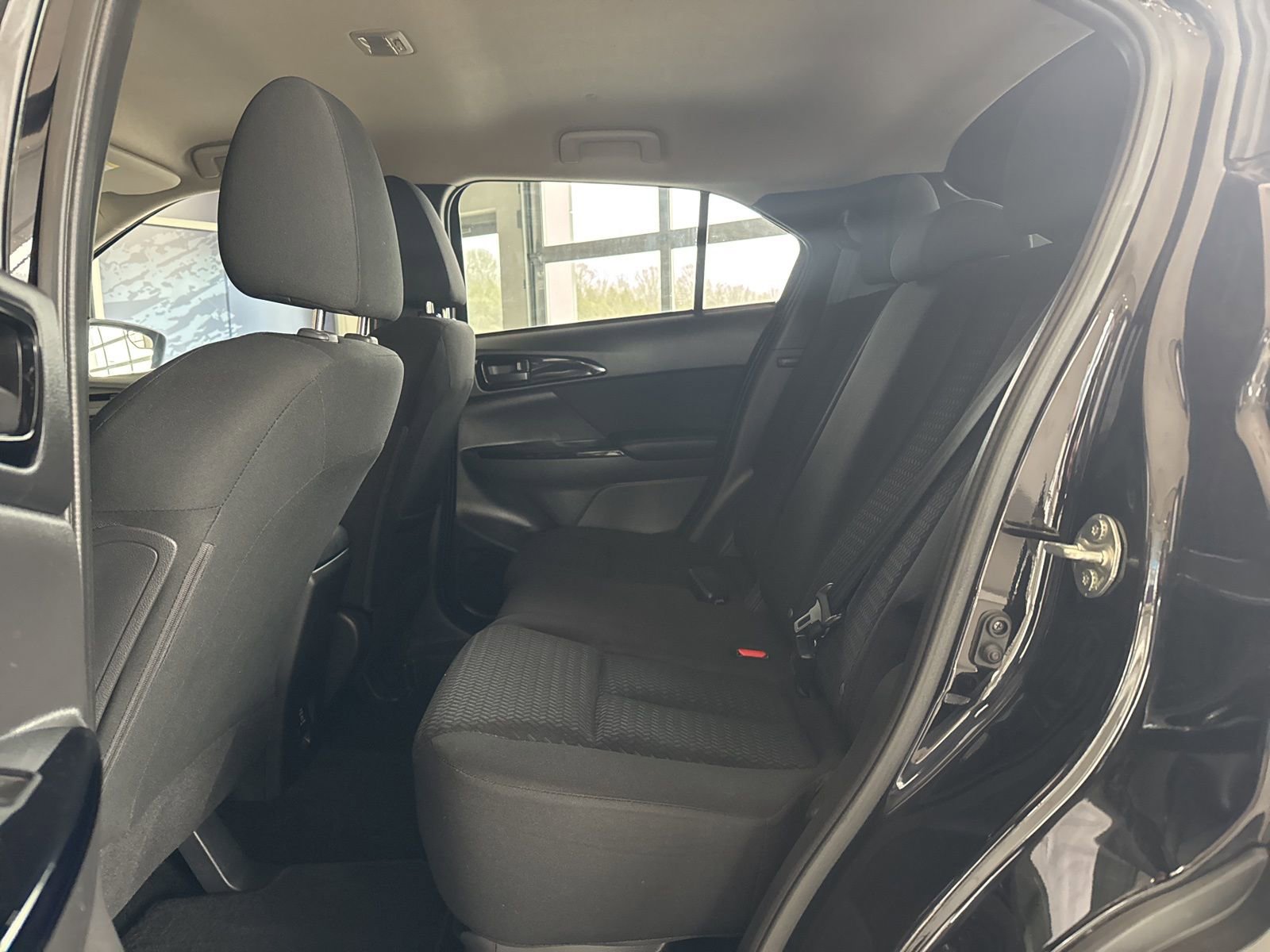 Used 2024 Mitsubishi Eclipse Cross LE image 15