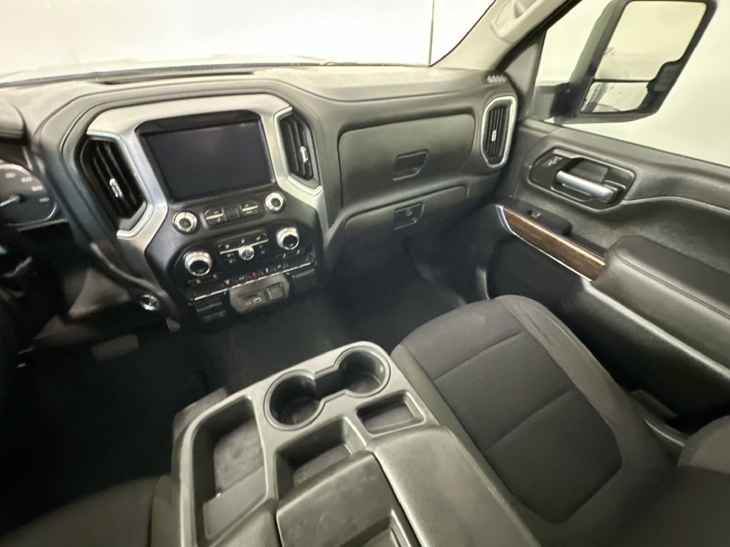 Used 2022 GMC Sierra 3500 SLE w/ SLE Convenience Package AWD/4WD image 10