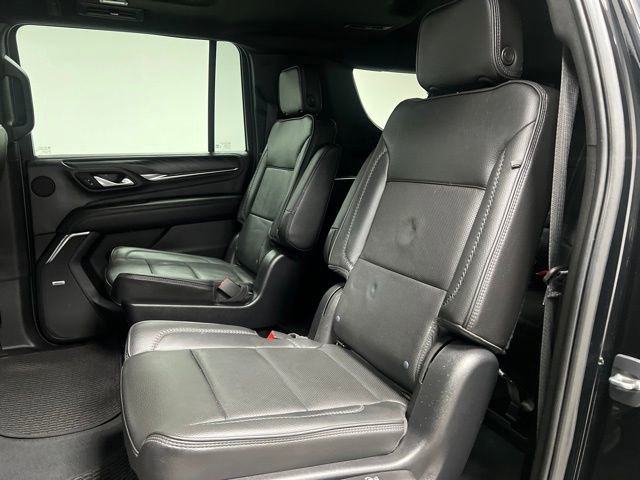 Used 2022 GMC Yukon XL Denali AWD/4WD image 49