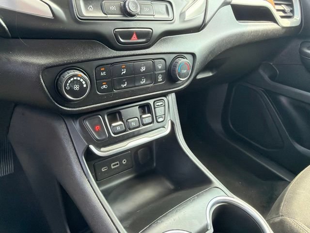 Used 2020 GMC Terrain SLE FWD image 20