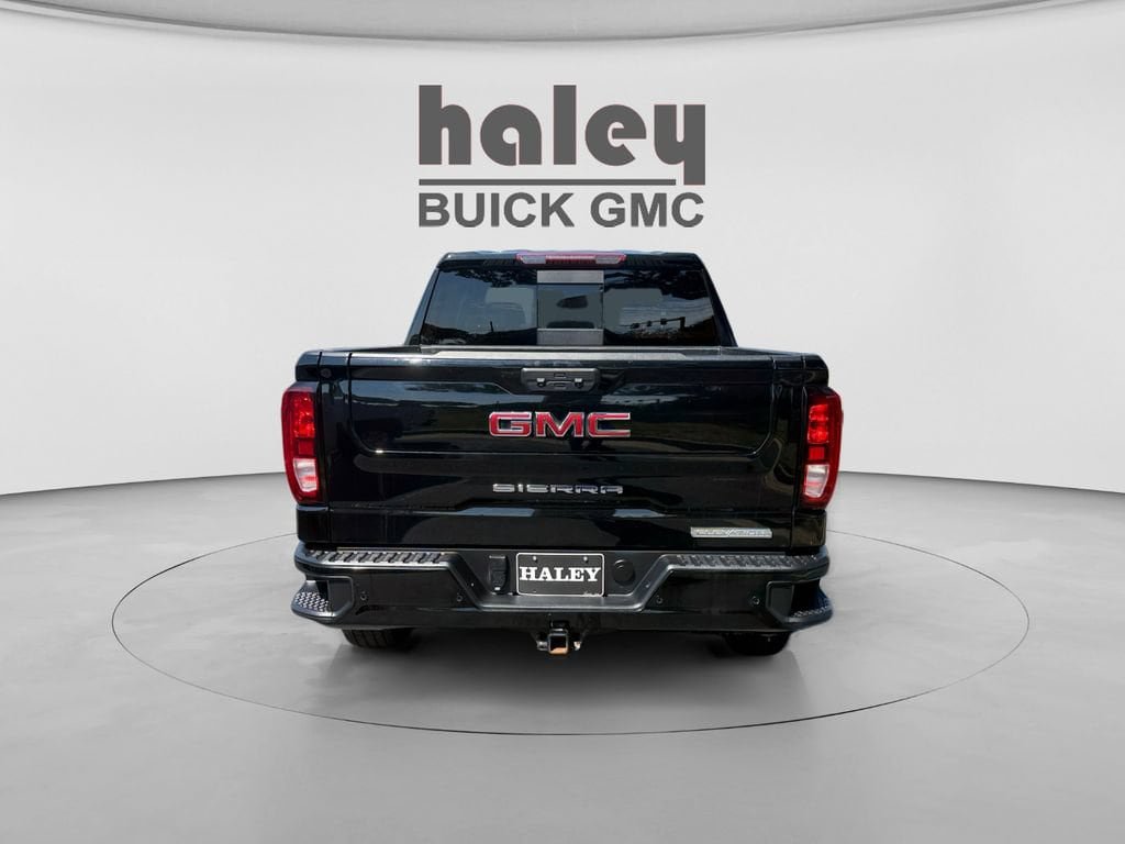 Used 2023 GMC Sierra 1500 Elevation w/ Preferred Package AWD/4WD image 4