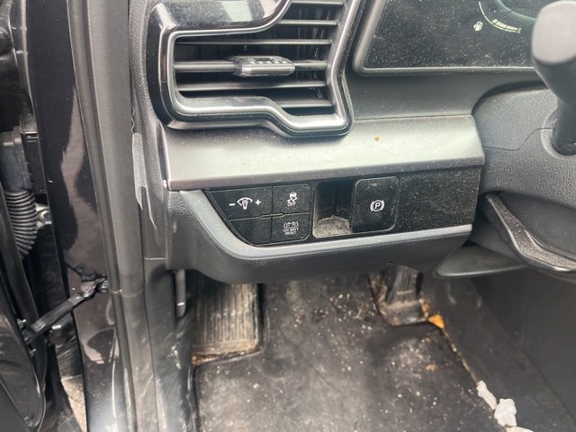 Used 2023 Kia Sportage EX image 8