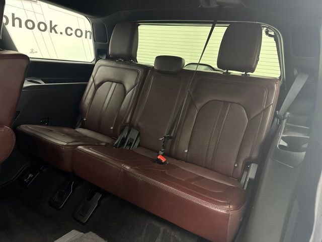 Used 2023 Ford Expedition Limited AWD/4WD image 31