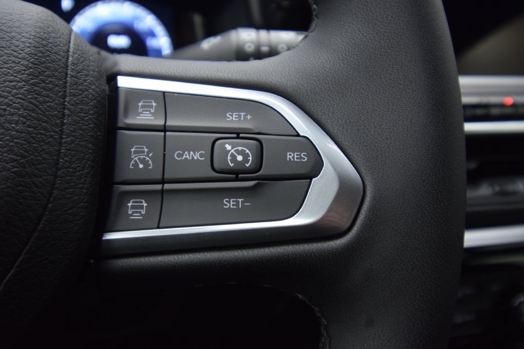New 2026 Jeep Compass Limited w/ Sun, Sound & Navigation Group AWD/4WD image 22