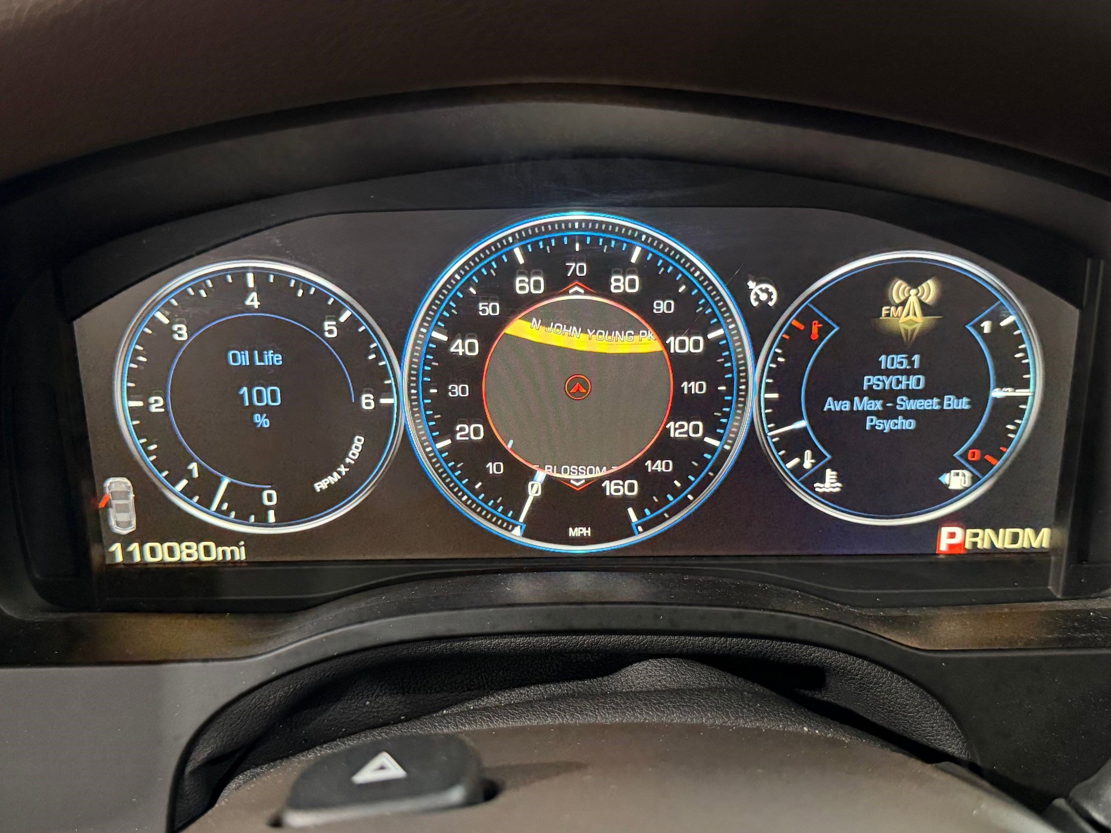 Used 2015 Cadillac Escalade Luxury AWD/4WD image 17