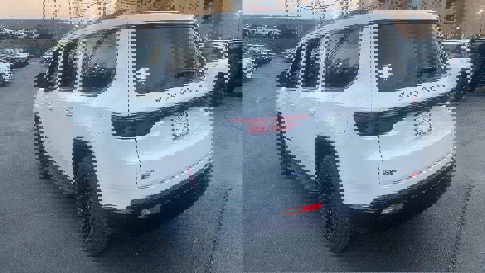 New 2025 Jeep Wagoneer Series II w/ Premium Group I image 24