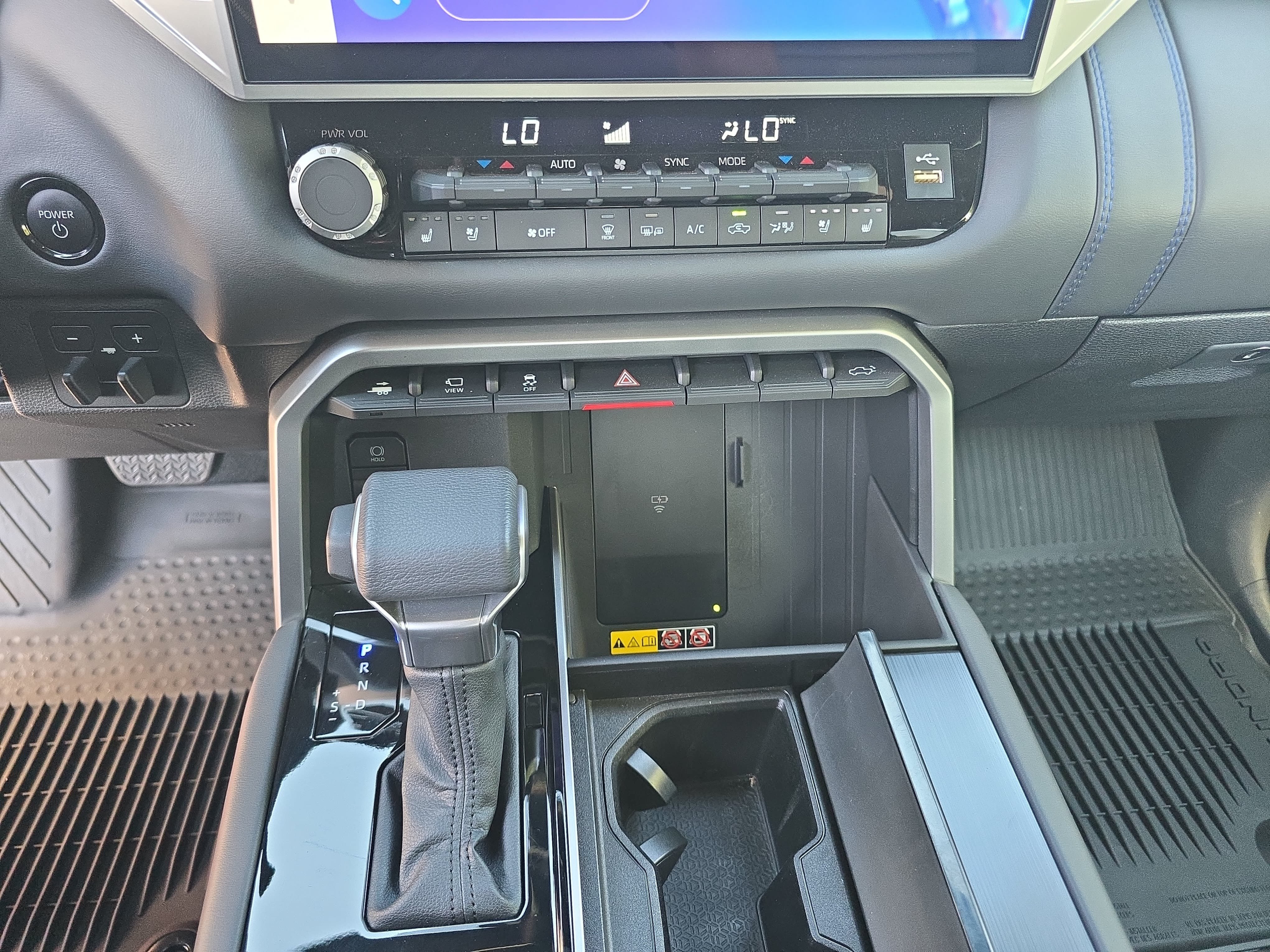 Used 2025 Toyota Tundra Platinum AWD/4WD image 24