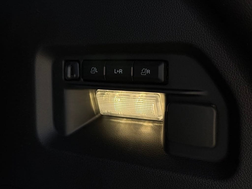 New 2026 Ford Explorer Platinum RWD image 28