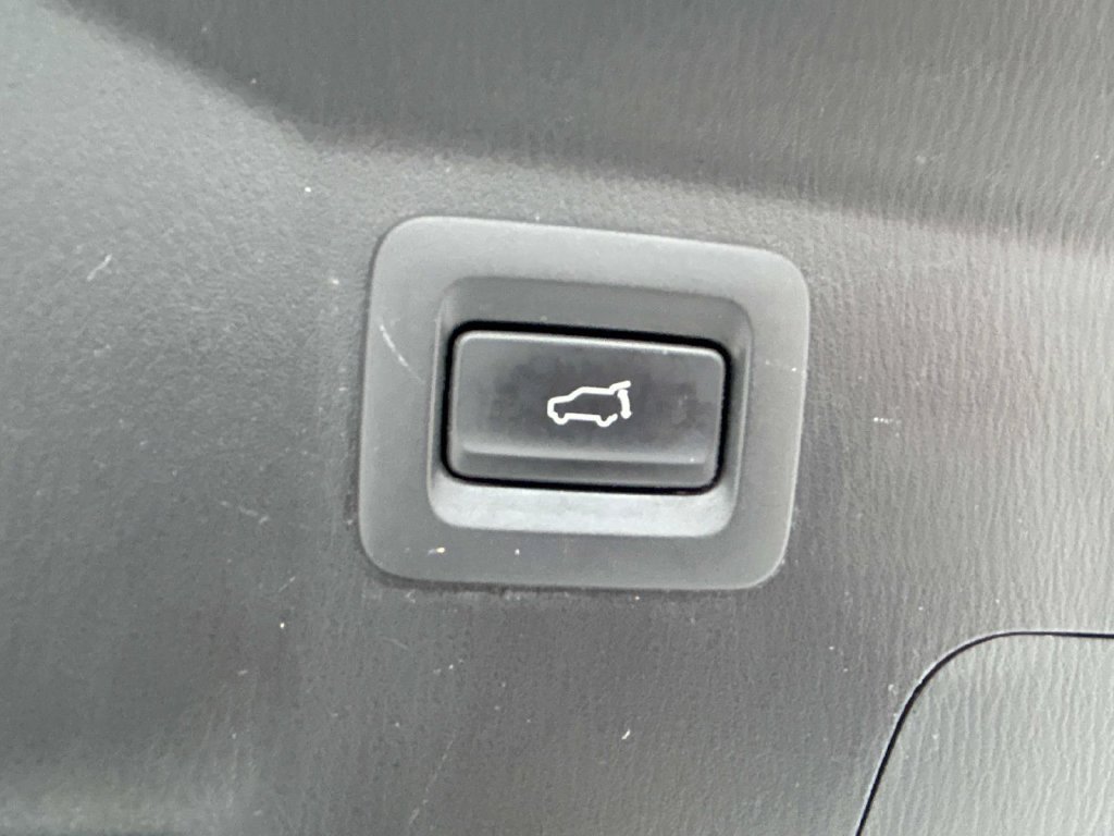 Used 2016 MAZDA CX-9 Signature AWD/4WD image 12