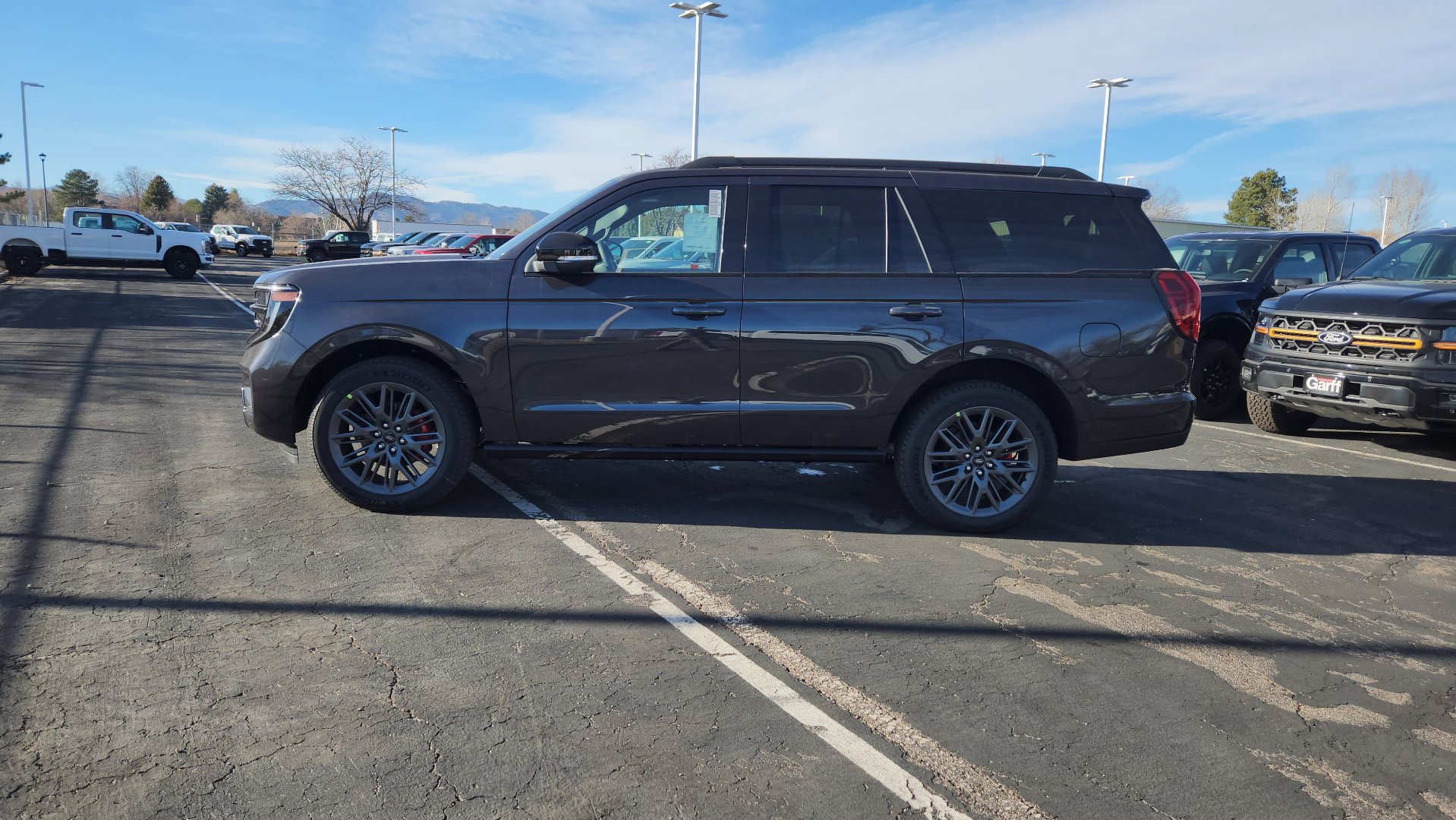 New 2025 Ford Expedition Platinum w/ Stealth Performance Package image 7