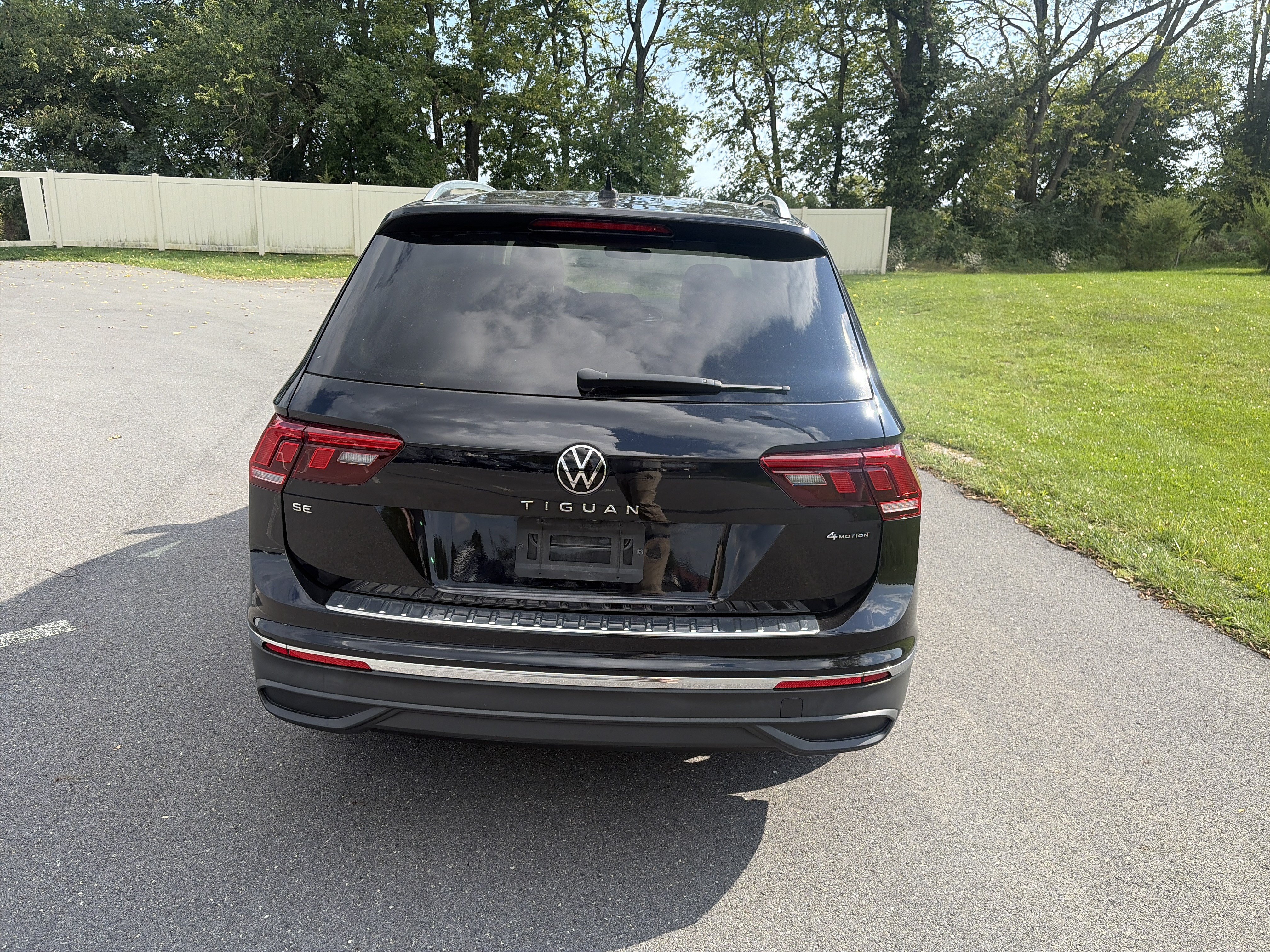 Certified 2022 Volkswagen Tiguan SE AWD/4WD image 6