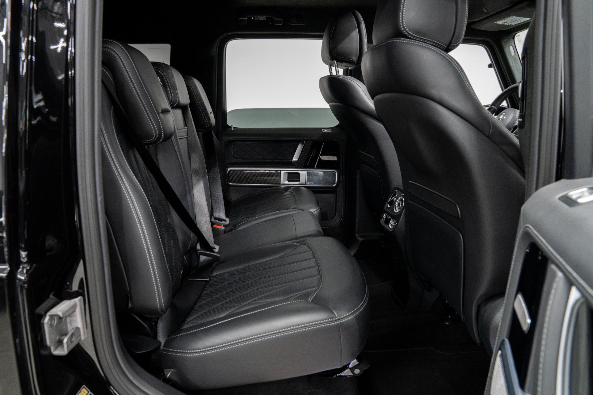 Used 2022 Mercedes-Benz G 550 image 31