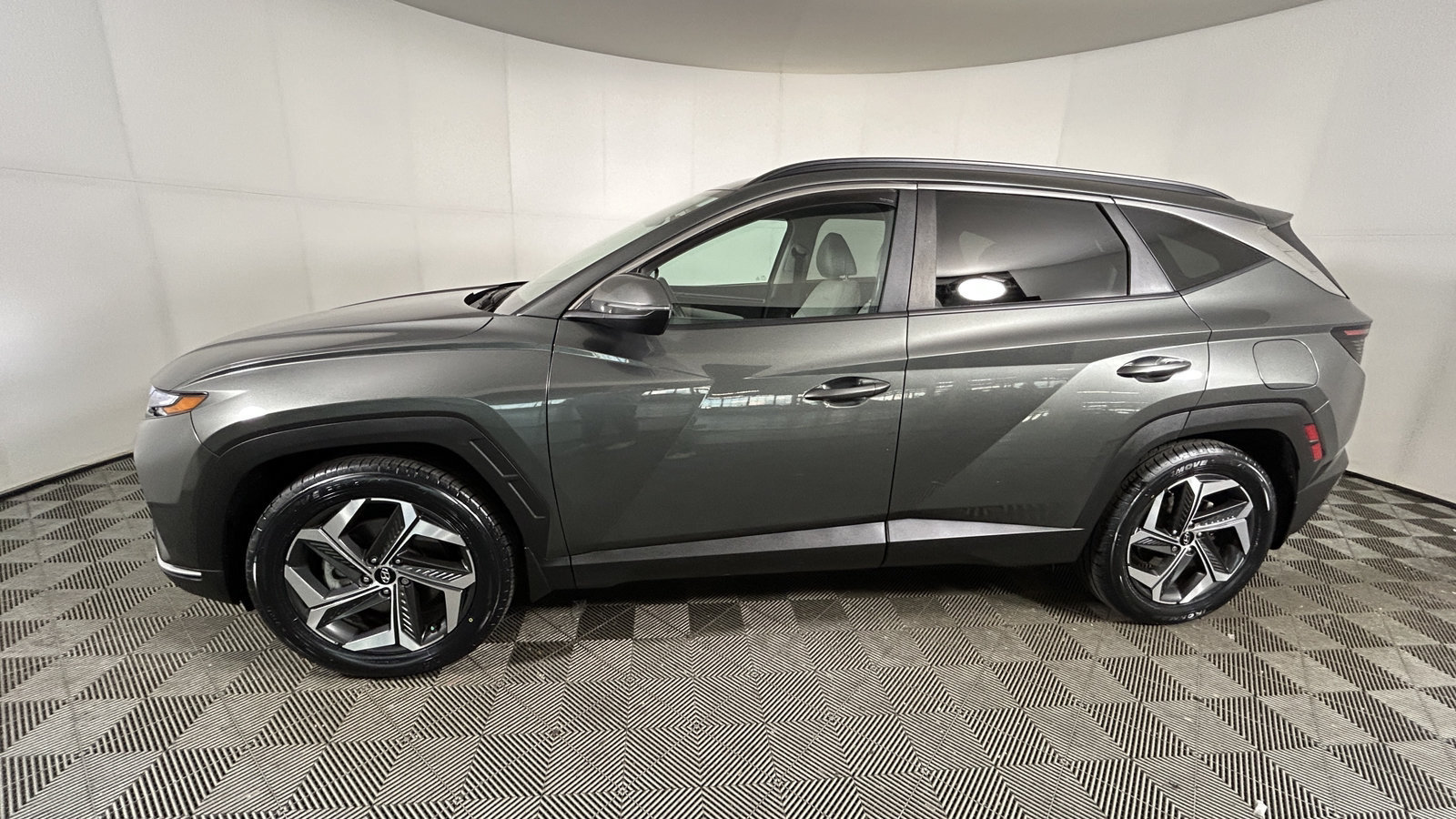 Used 2023 Hyundai Tucson SEL w/ Convenience Package FWD image 7