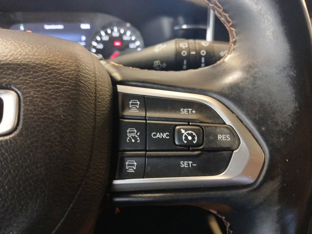 Used 2022 Jeep Compass Limited AWD/4WD image 19