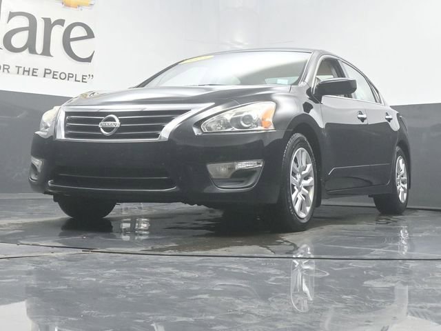 Used 2015 Nissan Altima 2.5 S w/ Power Driver Seat Package FWD image 4