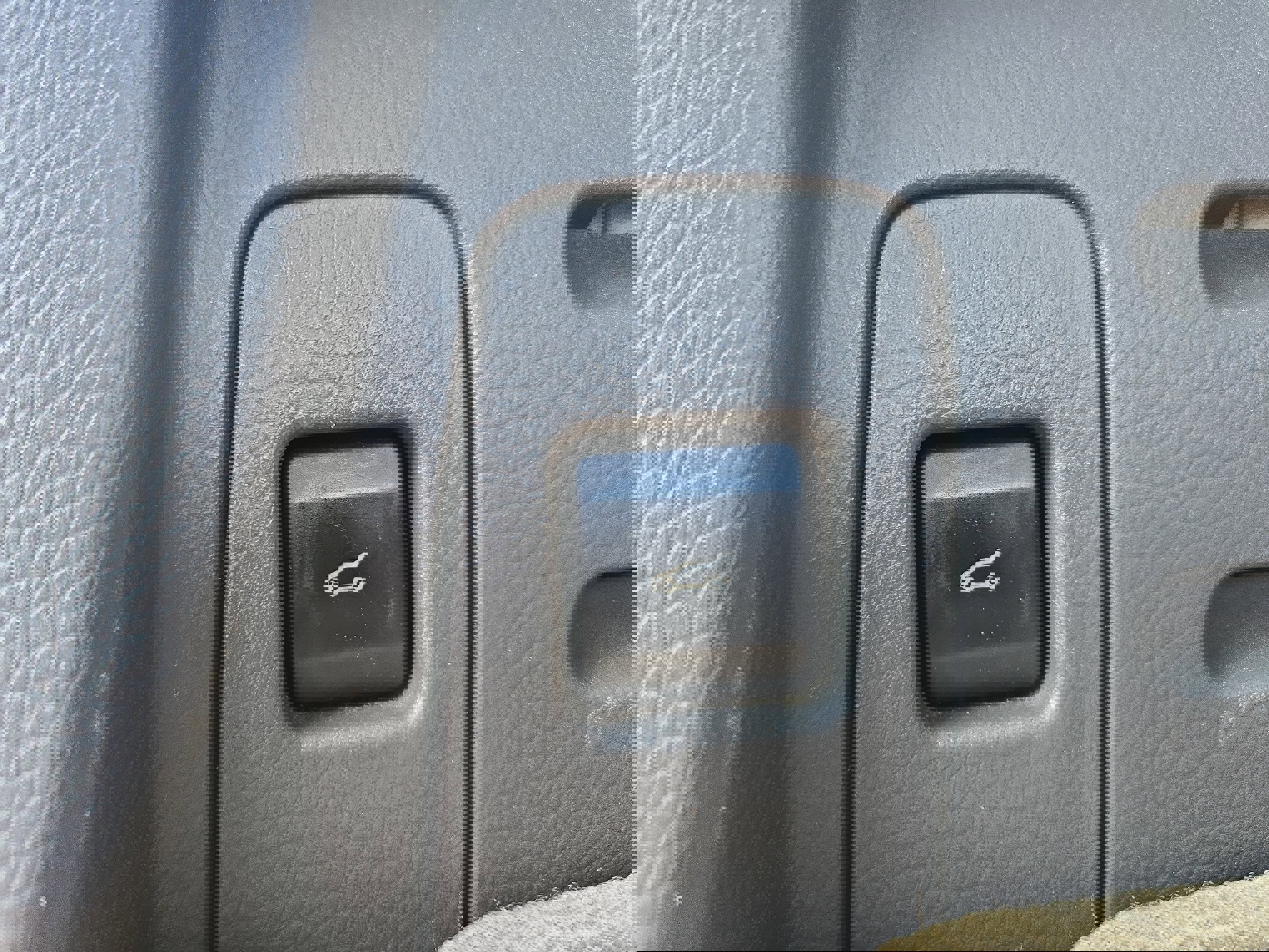 Used 2013 Ford Edge SEL image 13