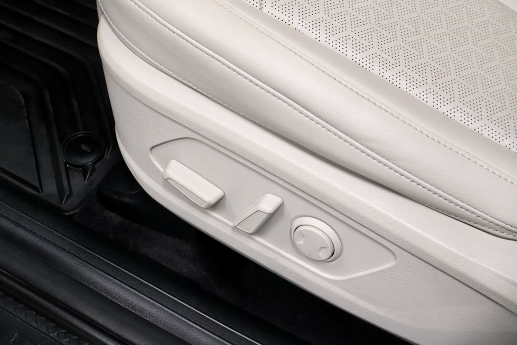 Used 2023 Kia Sorento EX w/ Panoramic Sunroof Package FWD image 25