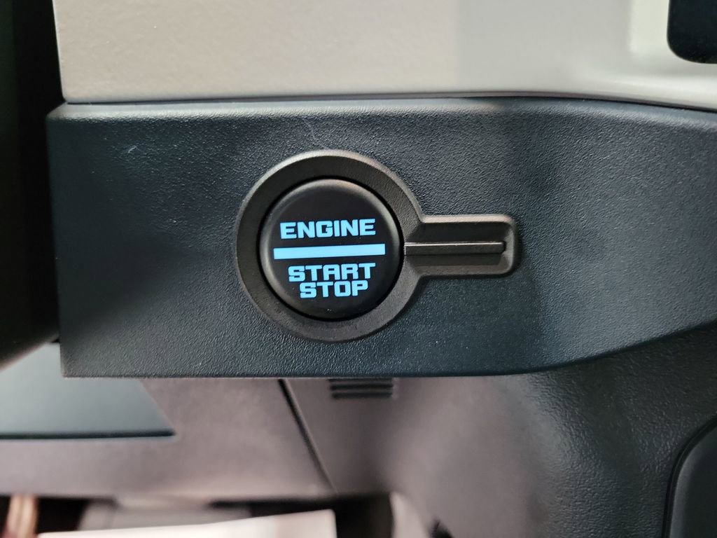 Used 2025 Ford Bronco Heritage Edition AWD/4WD image 45