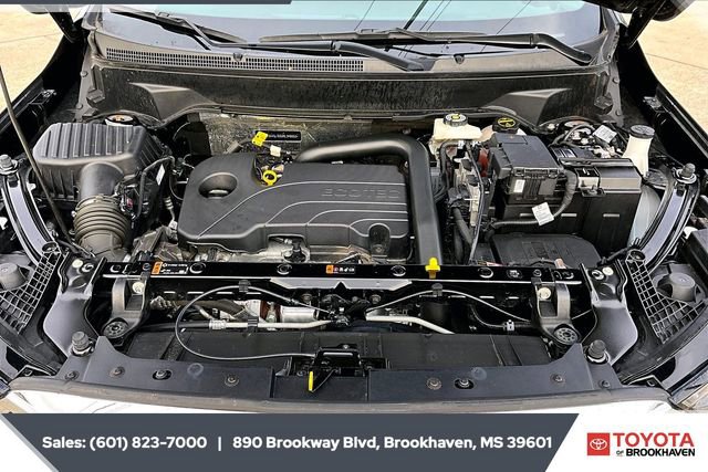 Used 2024 GMC Terrain SLE image 8