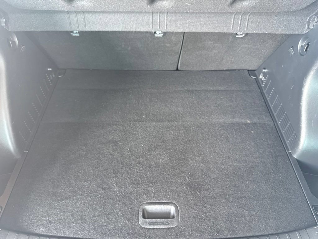 Used 2025 Hyundai Kona SEL FWD image 47