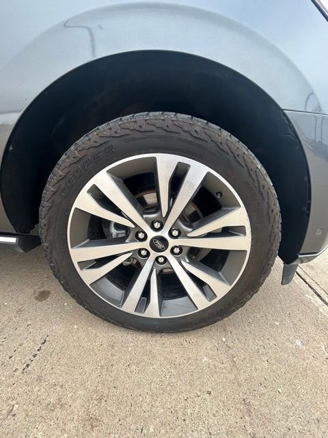 Used 2021 Ford Expedition Max Platinum AWD/4WD image 32