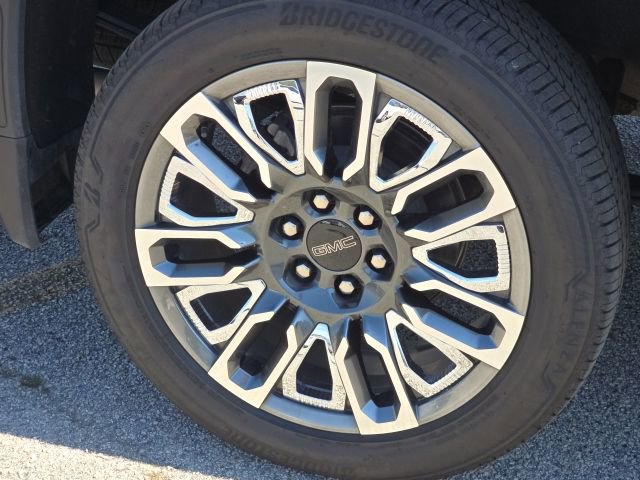 Used 2025 GMC Sierra 1500 Denali Ultimate AWD/4WD image 10