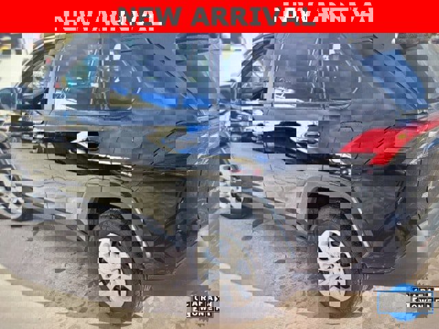 Used 2024 Toyota RAV4 LE image 8