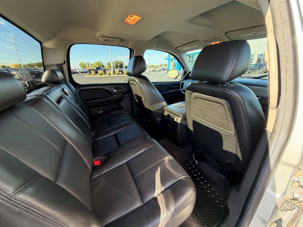 Used 2013 Chevrolet Silverado 1500 LTZ w/ LTZ Plus Package AWD/4WD image 21