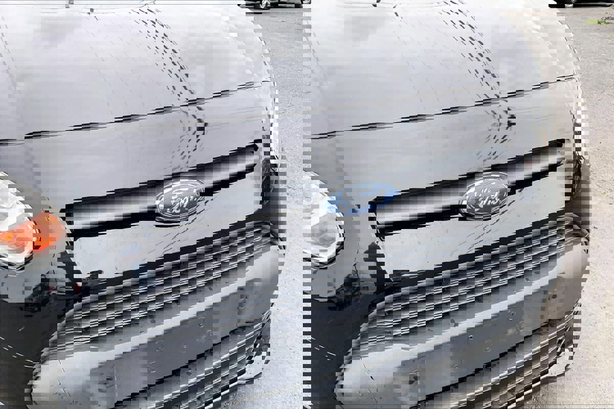 Used 2018 Ford Transit Connect XLT image 28