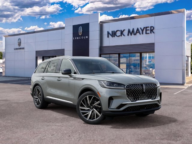 New 2027 Lincoln Aviator Reserve AWD/4WD image 4