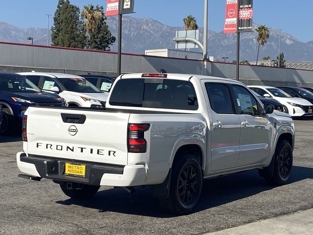 New 2026 Nissan Frontier SV w/ Tow Package image 2