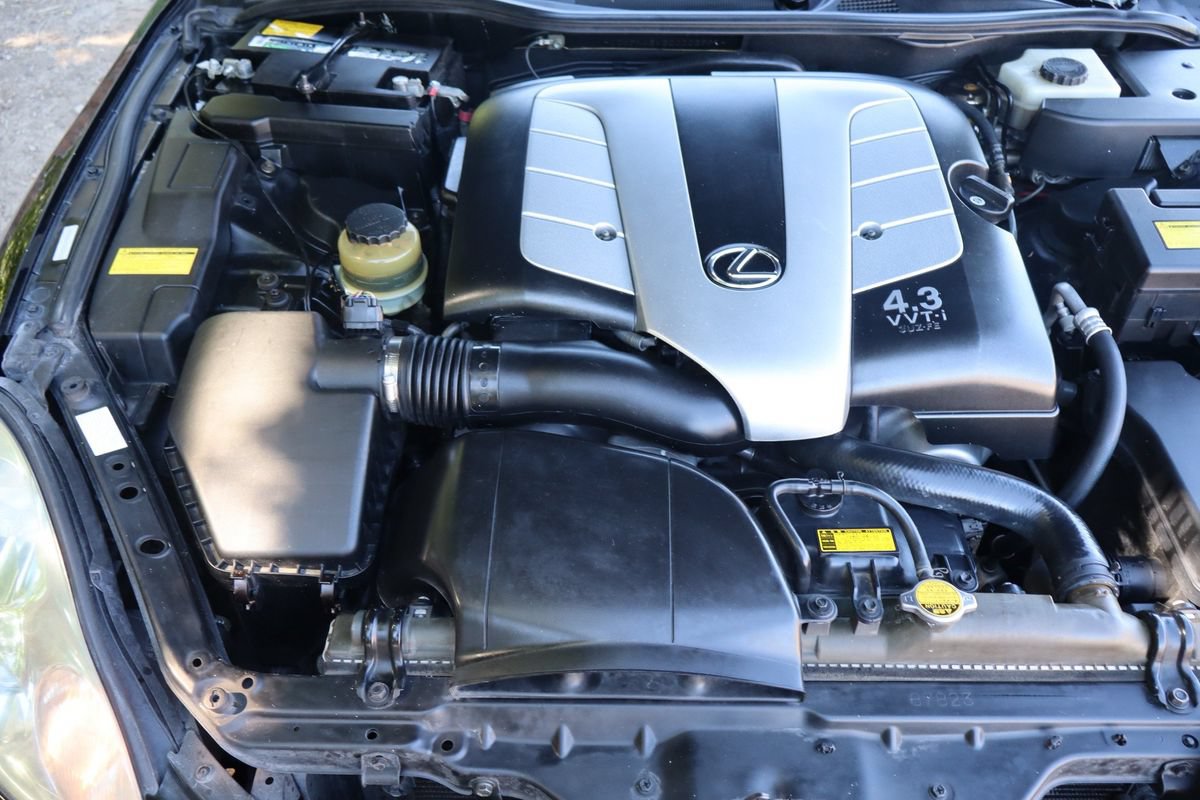 Used 2002 Lexus SC 430 Convertible RWD image 32