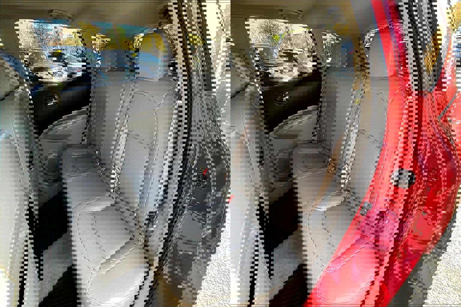 Used 2013 Nissan Rogue SL image 28