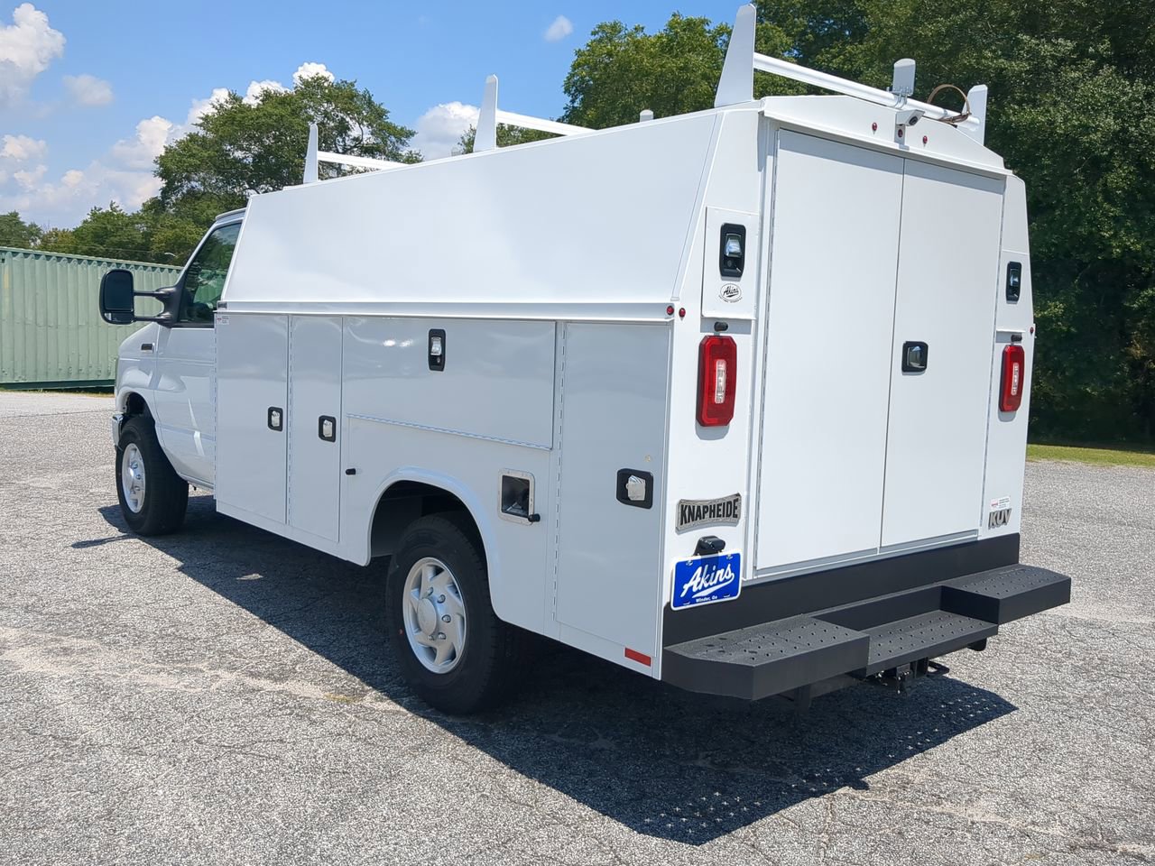 New 2026 Ford E-350 and Econoline 350 Super Duty w/ Power Equipment Group image 5