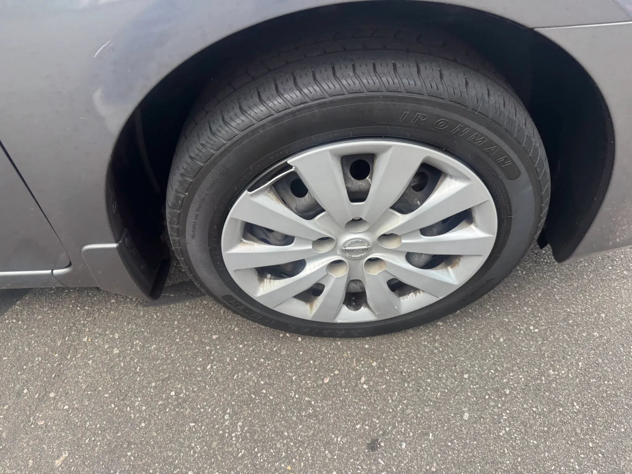 Used 2016 Nissan Sentra SV FWD image 13