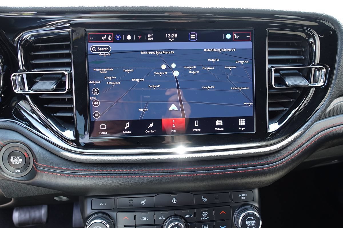 Used 2025 Dodge Durango GT w/ Blacktop Package AWD/4WD image 46