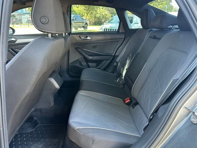 Used 2025 Volkswagen Jetta Sport FWD image 14