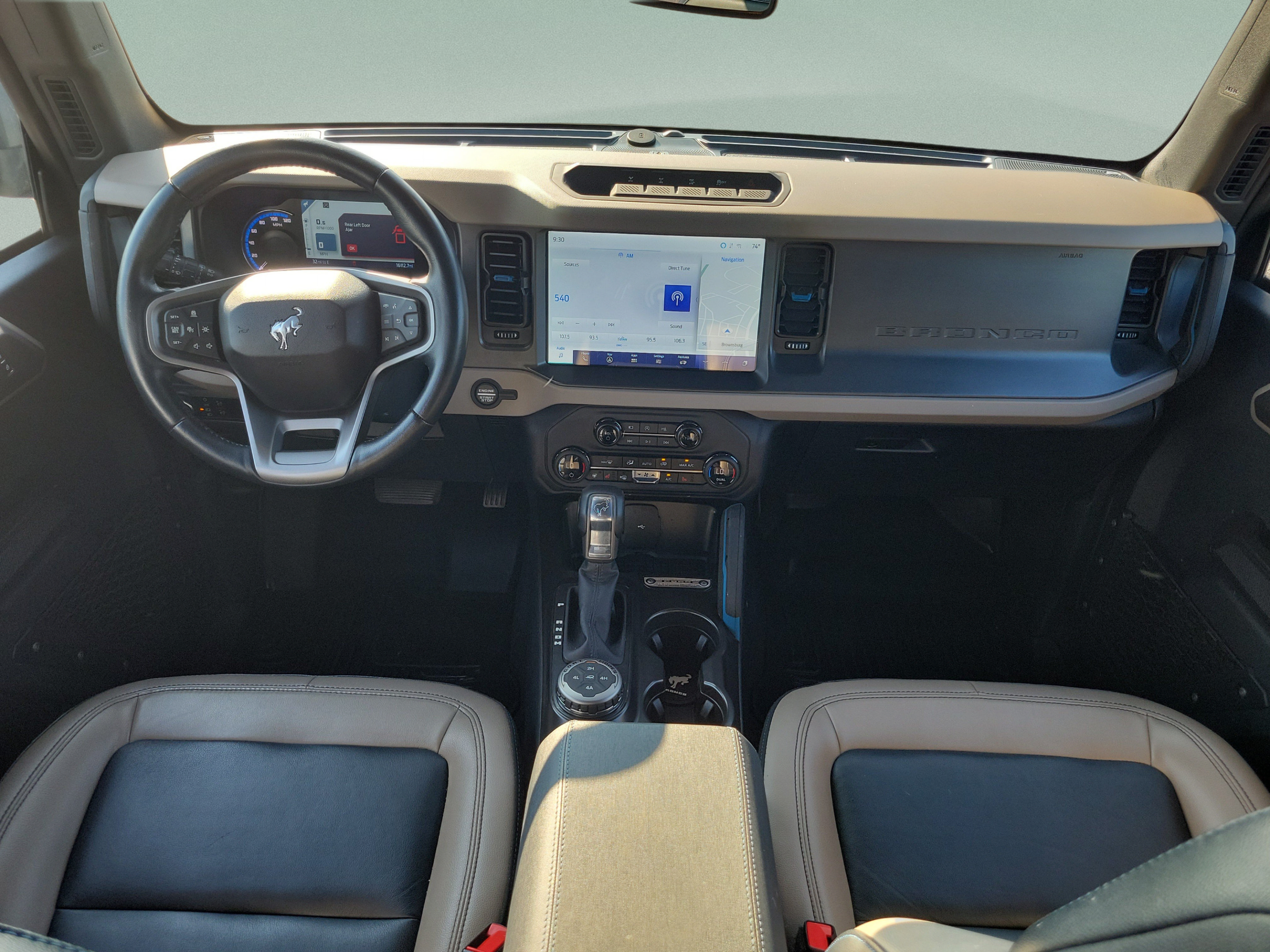 Used 2024 Ford Bronco Wildtrak AWD/4WD image 11