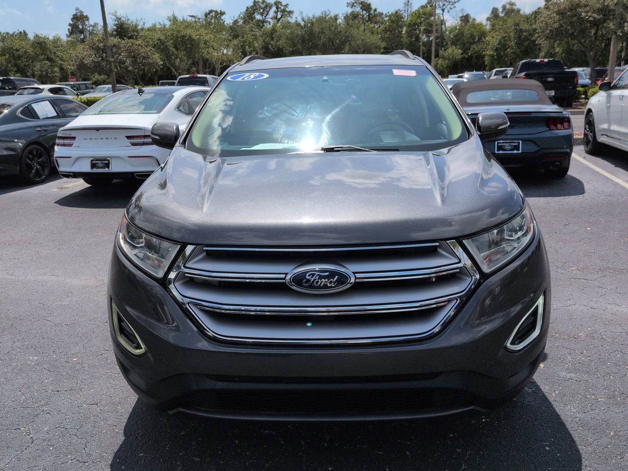 Used 2018 Ford Edge SEL w/ Equipment Group 201A FWD image 9