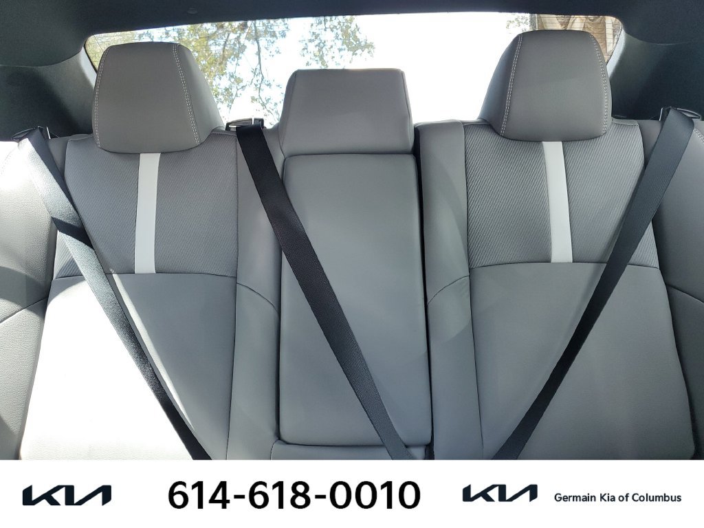 Used 2026 Toyota Camry SE FWD image 28