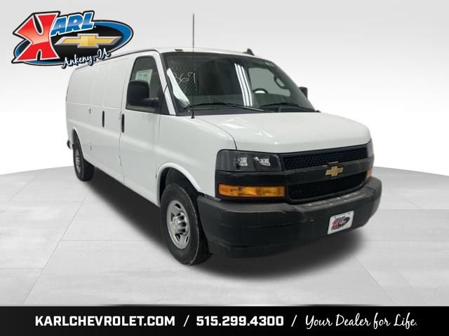 New 2026 Chevrolet Express 2500 Extended w/ Driver Convenience Package