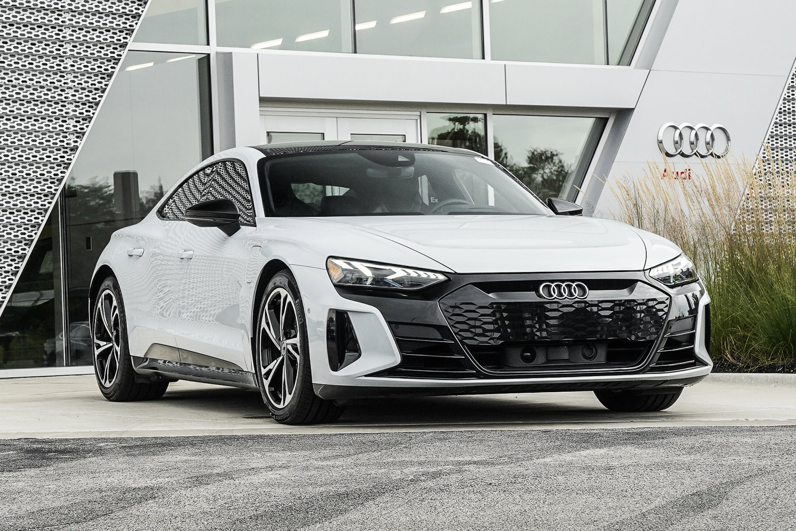 Certified 2022 Audi e-tron GT Prestige w/ Prestige Package