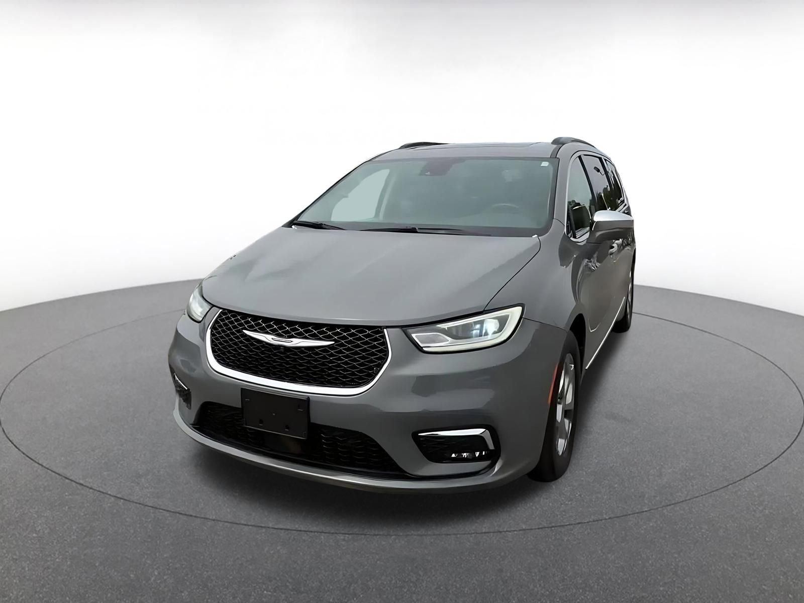 Used 2022 Chrysler Pacifica Limited FWD image 7