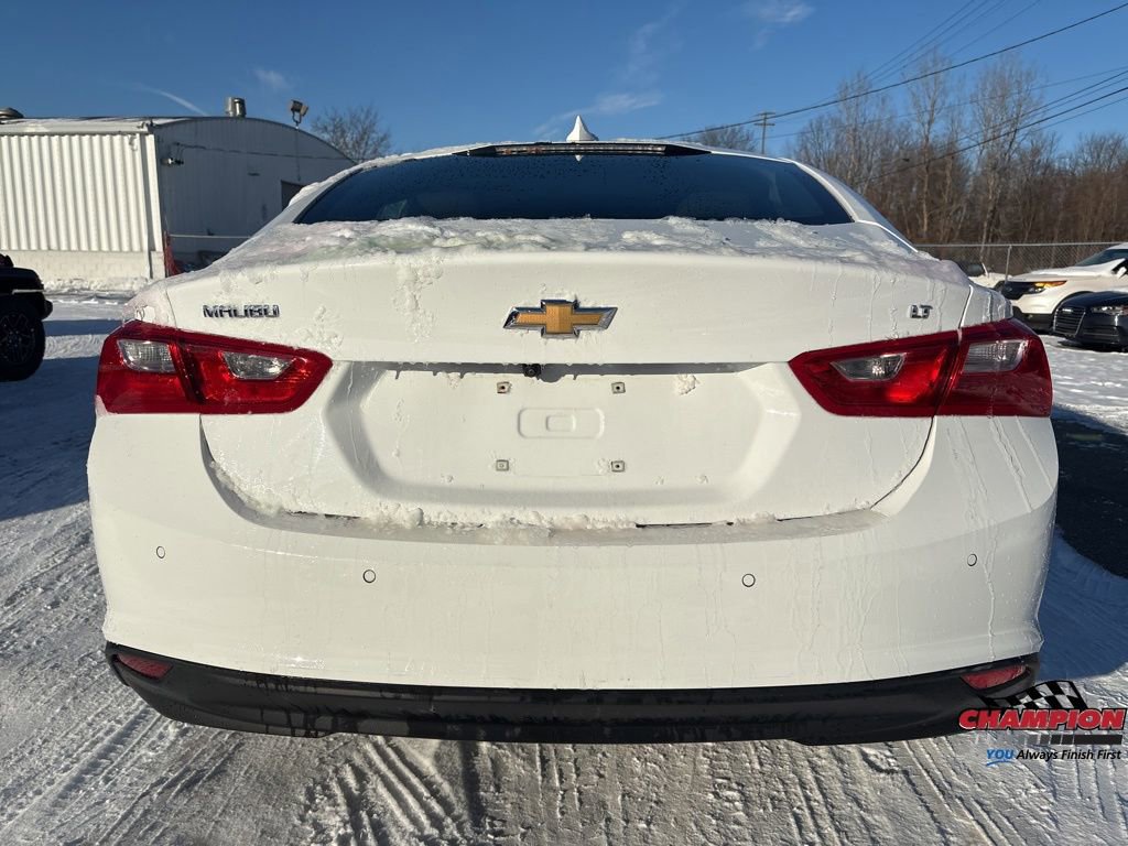 Used 2024 Chevrolet Malibu LT image 4